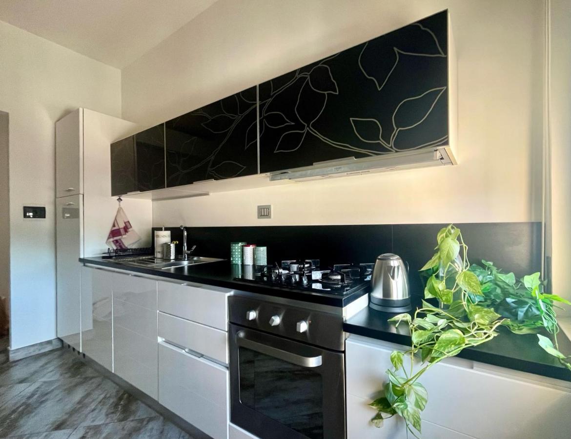 Il Nido Di Giraben Apartment Savona Ngoại thất bức ảnh