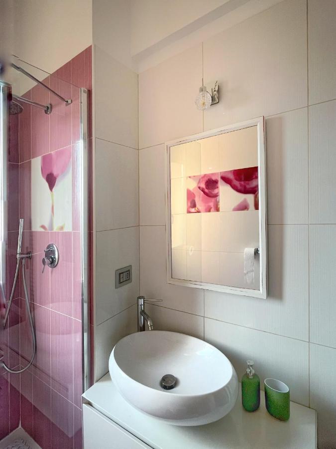 Il Nido Di Giraben Apartment Savona Ngoại thất bức ảnh
